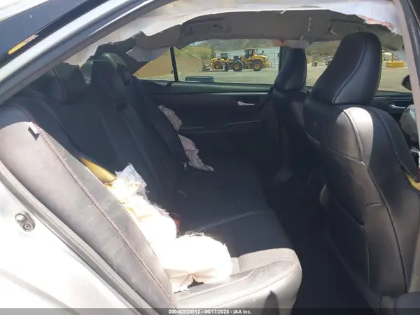 4T1BF1FK2HU748495 2017 TOYOTA CAMRY - Image 8