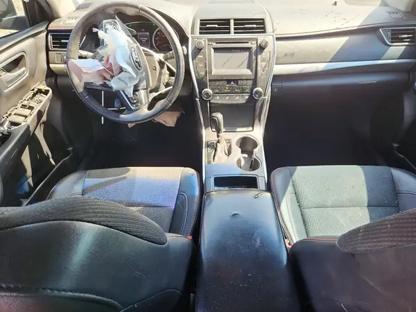4T1BF1FK2HU748576 2017 TOYOTA CAMRY - Image 8