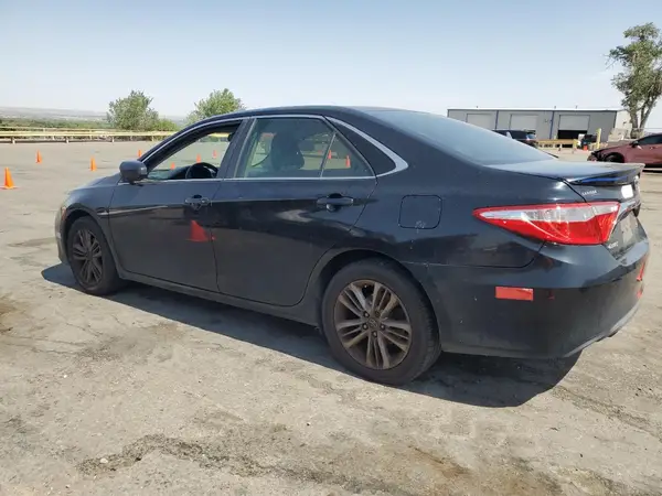 4T1BF1FK2HU749291 2017 TOYOTA CAMRY - Image 2