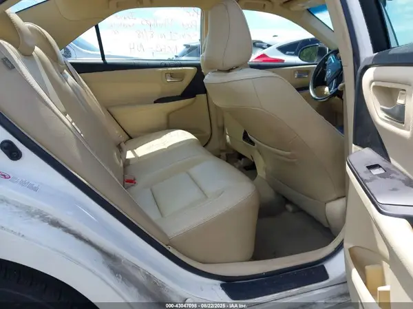 4T1BF1FK2HU751025 2017 TOYOTA CAMRY - Image 8