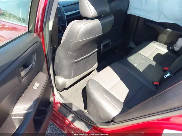 4T1BF1FK2HU754197 2017 TOYOTA CAMRY - Image 8
