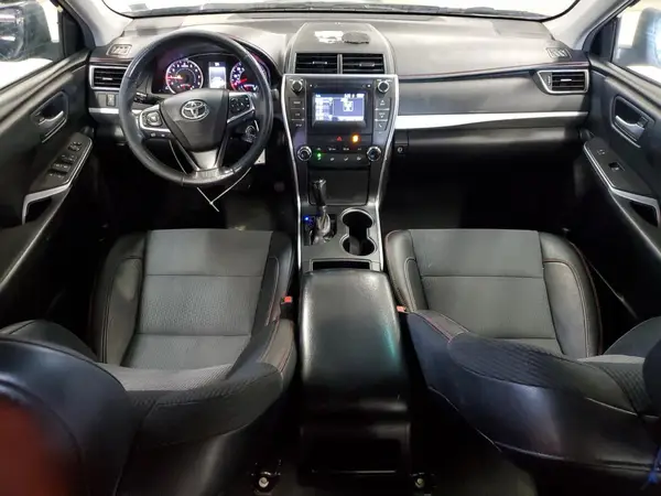 4T1BF1FK2HU756144 2017 TOYOTA CAMRY - Image 8