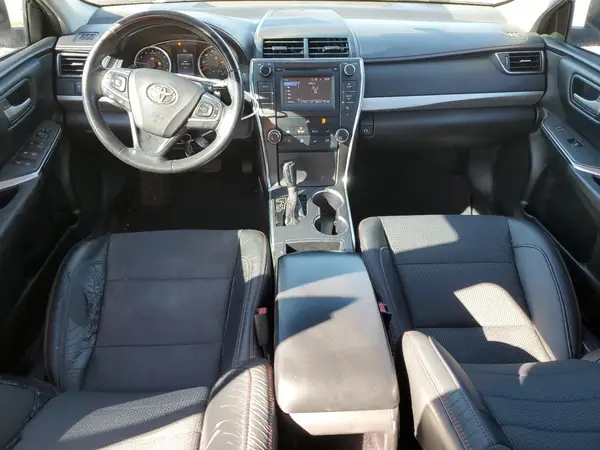 4T1BF1FK2HU757388 2017 TOYOTA CAMRY - Image 8