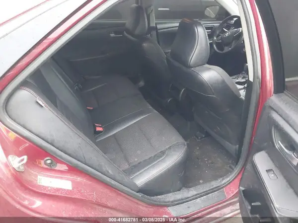 4T1BF1FK2HU759805 2017 TOYOTA CAMRY - Image 8