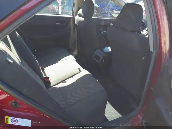 4T1BF1FK2HU762526 2017 TOYOTA CAMRY - Image 8
