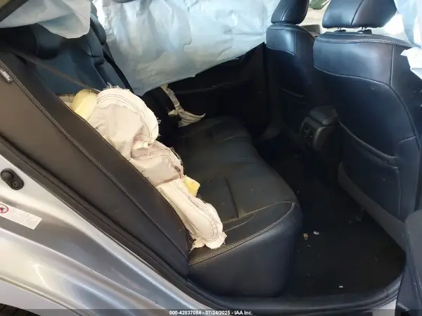 4T1BF1FK2HU763773 2017 TOYOTA CAMRY - Image 8