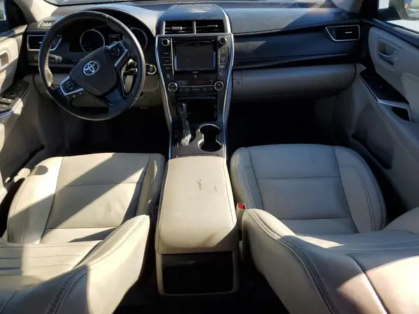 4T1BF1FK2HU768763 2017 TOYOTA CAMRY - Image 8
