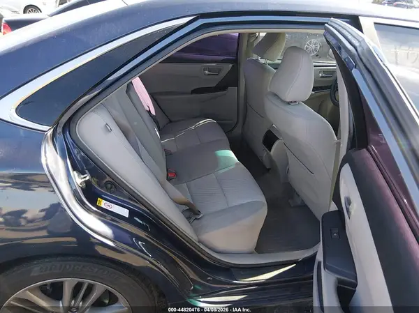 4T1BF1FK2HU770805 2017 TOYOTA CAMRY - Image 8
