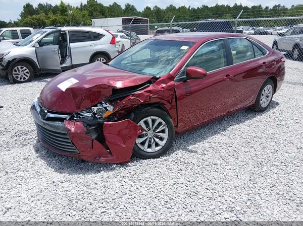 4T1BF1FK2HU771436 2017 TOYOTA CAMRY - Image 2