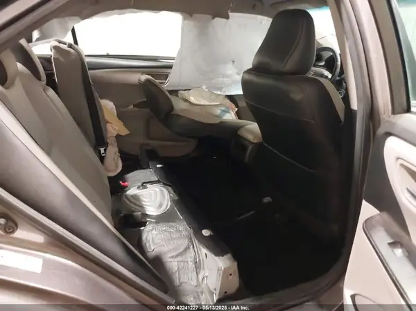 4T1BF1FK2HU774529 2017 TOYOTA CAMRY - Image 8