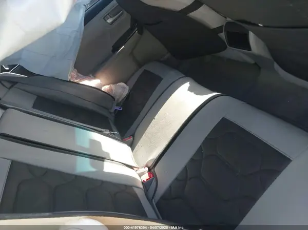 4T1BF1FK2HU782307 2017 TOYOTA CAMRY - Image 8
