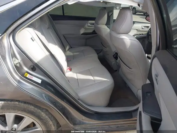 4T1BF1FK2HU782520 2017 TOYOTA CAMRY - Image 8