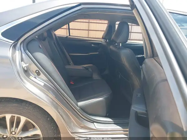 4T1BF1FK2HU783005 2017 TOYOTA CAMRY - Image 8