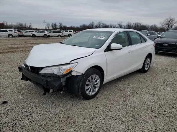 4T1BF1FK2HU791721 2017 TOYOTA CAMRY - Image 1