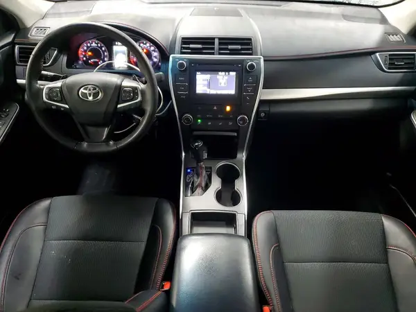 4T1BF1FK2HU794070 2017 TOYOTA CAMRY - Image 8