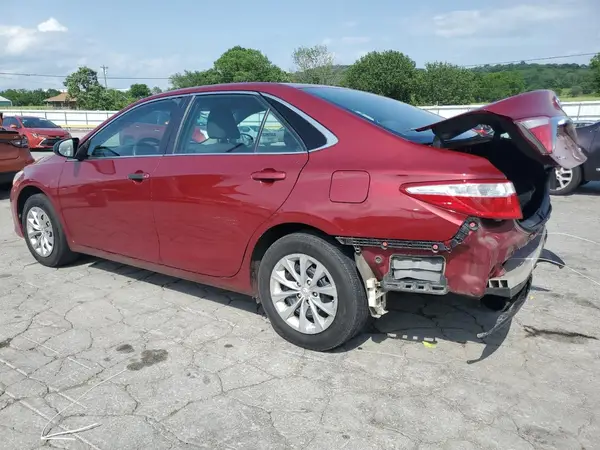 4T1BF1FK2HU802216 2017 TOYOTA CAMRY - Image 2