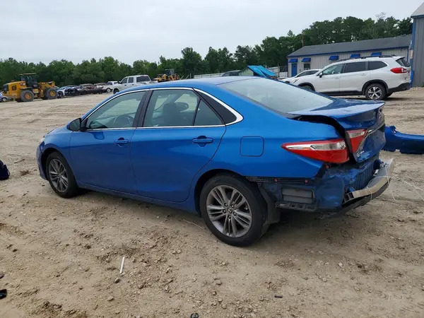4T1BF1FK2HU802507 2017 TOYOTA CAMRY - Image 2