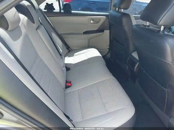 4T1BF1FK2HU804063 2017 TOYOTA CAMRY - Image 8