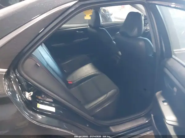 4T1BF1FK2HU811000 2017 TOYOTA CAMRY - Image 8