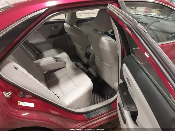4T1BF1FK2HU812910 2017 TOYOTA CAMRY - Image 8