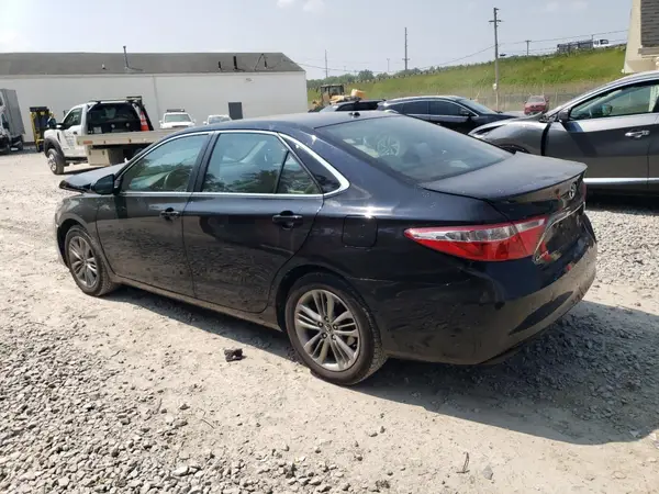 4T1BF1FK3GU118449 2016 TOYOTA CAMRY - Image 2