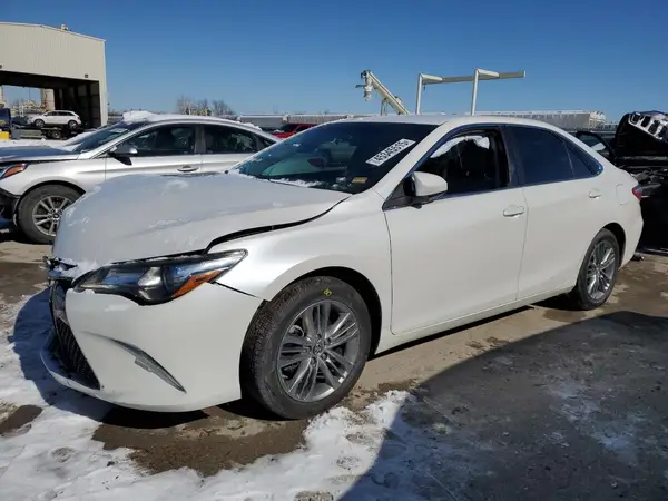4T1BF1FK3GU120458 2016 TOYOTA CAMRY - Image 1