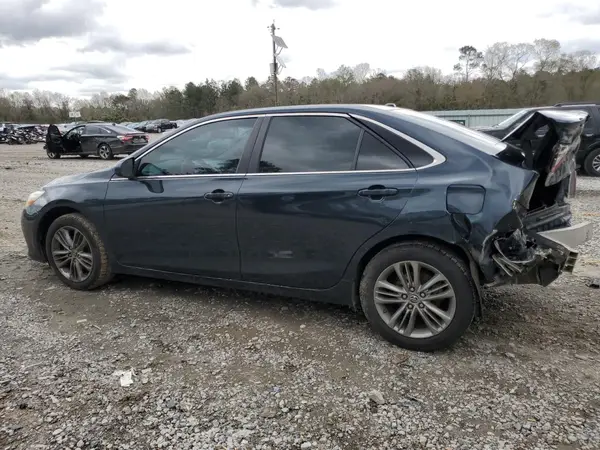 4T1BF1FK3GU120542 2016 TOYOTA CAMRY - Image 2