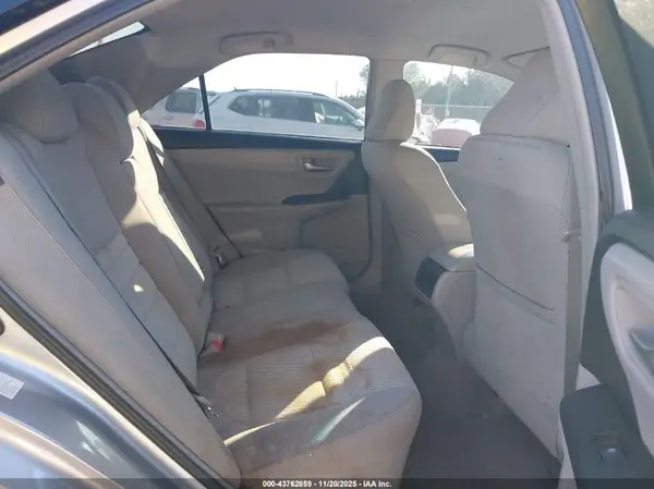 4T1BF1FK3GU124672 2016 TOYOTA CAMRY - Image 8