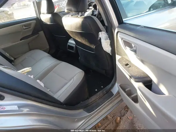 4T1BF1FK3GU129368 2016 TOYOTA CAMRY - Image 8