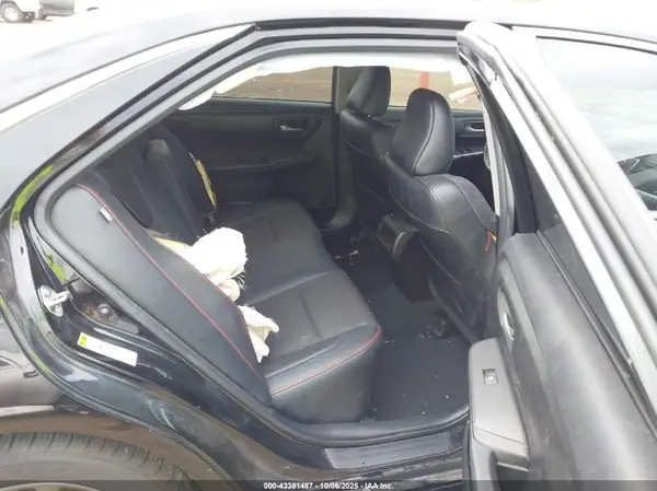 4T1BF1FK3GU136157 2016 TOYOTA CAMRY - Image 8