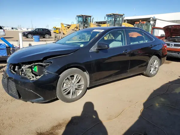 4T1BF1FK3GU137972 2016 TOYOTA CAMRY - Image 1