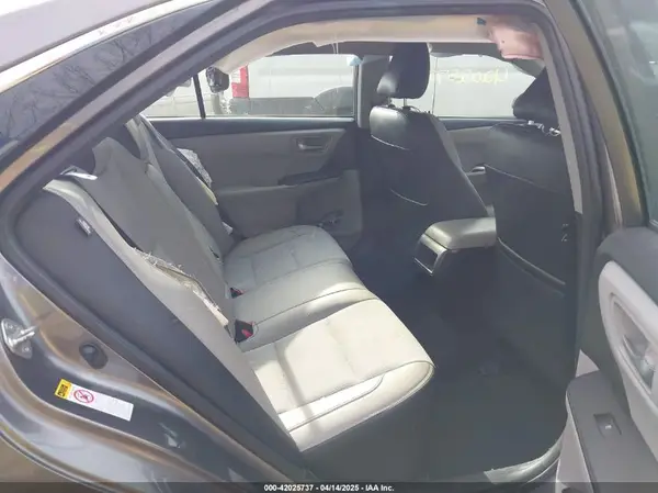 4T1BF1FK3GU153136 2016 TOYOTA CAMRY - Image 8