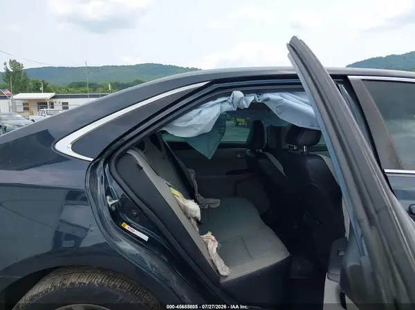 4T1BF1FK3GU157154 2016 TOYOTA CAMRY - Image 8
