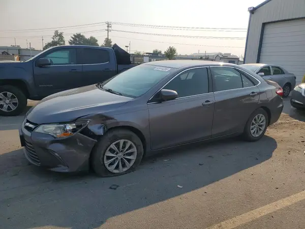4T1BF1FK3GU162175 2016 TOYOTA CAMRY - Image 1