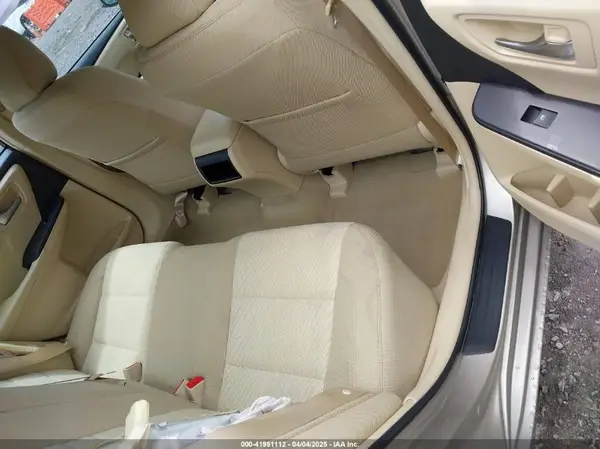 4T1BF1FK3GU163567 2016 TOYOTA CAMRY - Image 8