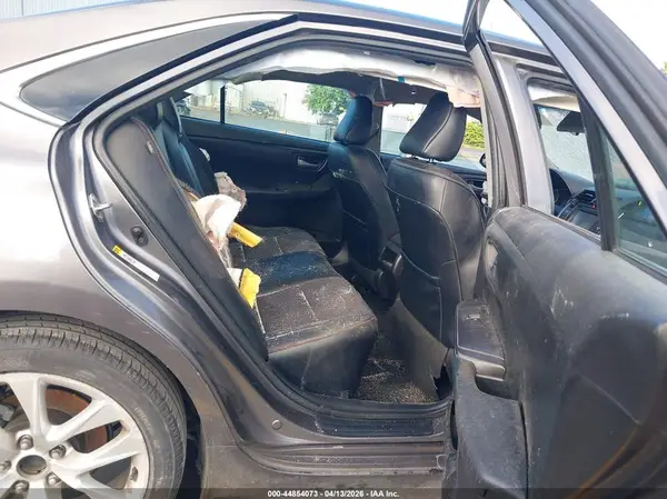 4T1BF1FK3GU166243 2016 TOYOTA CAMRY - Image 8
