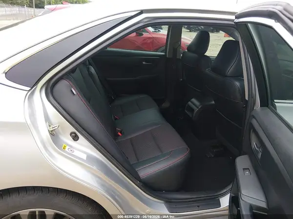 4T1BF1FK3GU176724 2016 TOYOTA CAMRY - Image 8