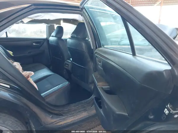 4T1BF1FK3GU179364 2016 TOYOTA CAMRY - Image 8