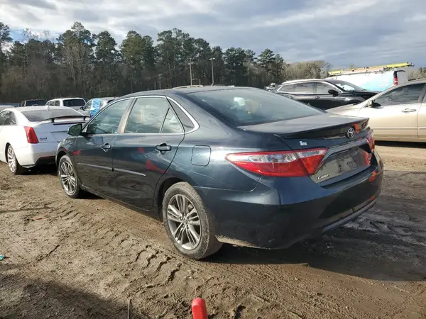 4T1BF1FK3GU186279 2016 TOYOTA CAMRY - Image 2