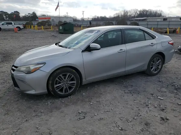 4T1BF1FK3GU193619 2016 TOYOTA CAMRY - Image 1