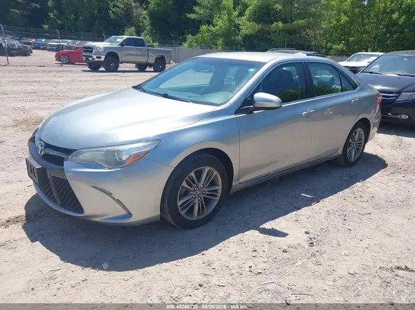 4T1BF1FK3GU194382 2016 TOYOTA CAMRY - Image 2