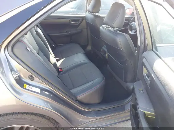 4T1BF1FK3GU194804 2016 TOYOTA CAMRY - Image 8