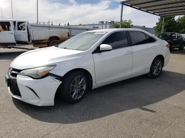 4T1BF1FK3GU197220 2016 TOYOTA CAMRY - Image 1