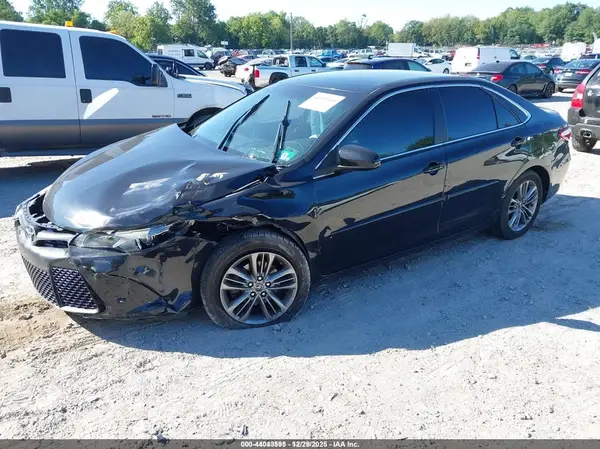 4T1BF1FK3GU212900 2016 TOYOTA CAMRY - Image 2
