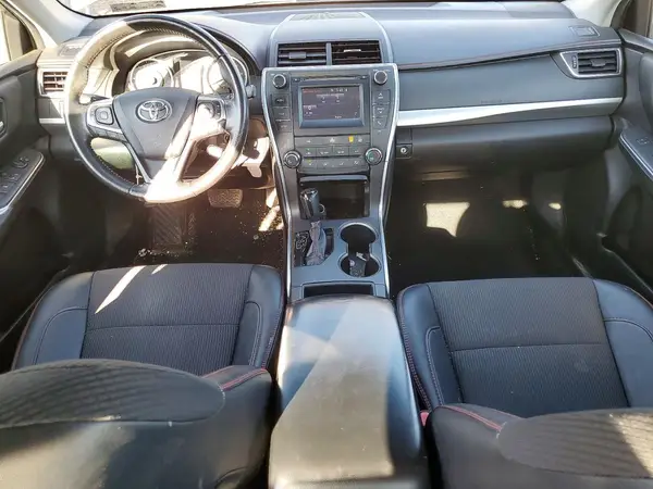 4T1BF1FK3GU213206 2016 TOYOTA CAMRY - Image 8