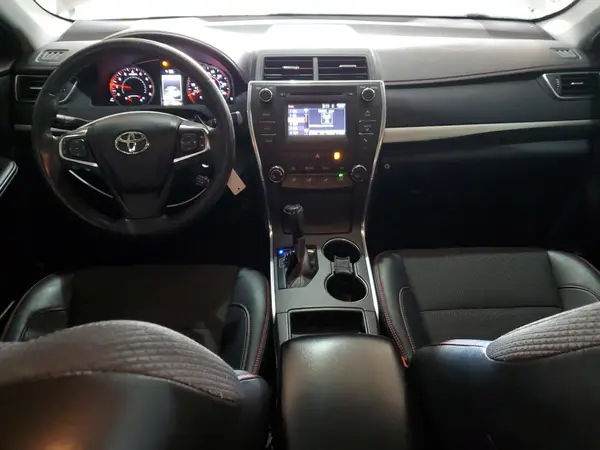 4T1BF1FK3GU215019 2016 TOYOTA CAMRY - Image 8