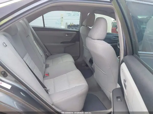 4T1BF1FK3GU215537 2016 TOYOTA CAMRY - Image 8