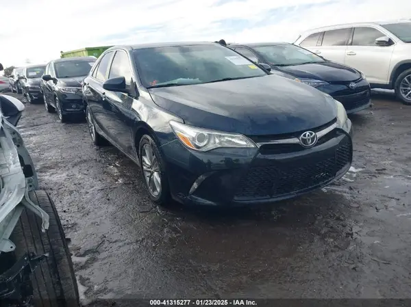 4T1BF1FK3GU216512 2016 TOYOTA CAMRY - Image 1