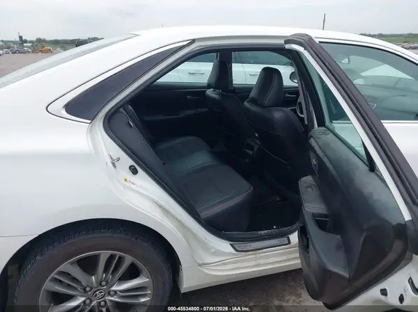 4T1BF1FK3GU218051 2016 TOYOTA CAMRY - Image 8