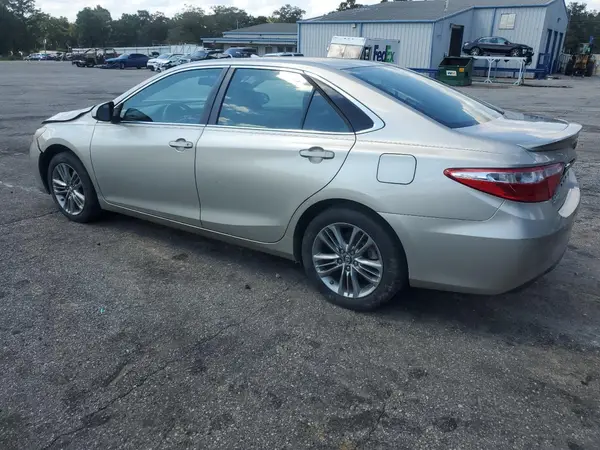 4T1BF1FK3GU223878 2016 TOYOTA CAMRY - Image 2